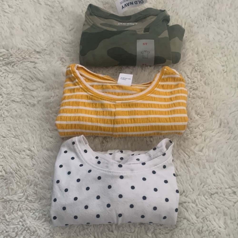 Old navy tees-5t